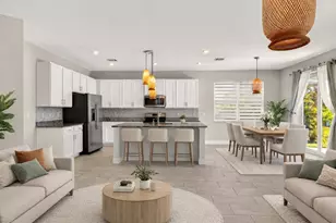 10916 SW Robbia Way, Port Saint Lucie, FL 34987 - Photo 9