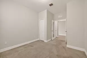 10916 SW Robbia Way, Port Saint Lucie, FL 34987 - Photo 19