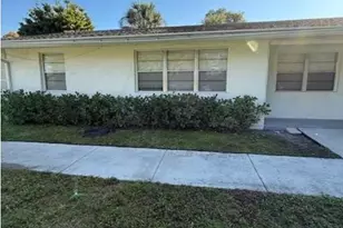 808 7th St, West Palm Beach, FL 33401 - Photo 1
