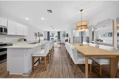 656 SE Lake Falls Street, Port Saint Lucie, FL 34984 - Photo 7