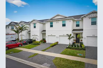 656 SE Lake Falls Street, Port Saint Lucie, FL 34984 - Photo 1