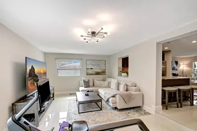 702 Grove Street, Lake Worth Beach, FL 33461 - Photo 13