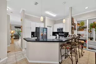 2085 Chagall Cir, West Palm Beach, FL 33409 - Photo 11