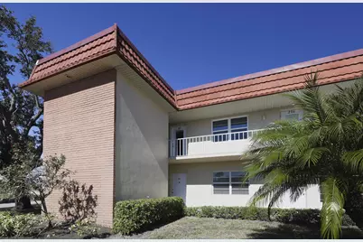 53 Woodland Drive #207, Vero Beach, FL 32962 - Photo 5