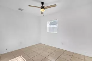 180 W 15th St, West Palm Beach, FL 33404 - Photo 37
