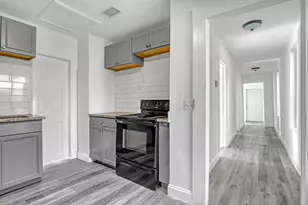 180 W 15th St, West Palm Beach, FL 33404 - Photo 11