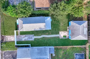 180 W 15th St, West Palm Beach, FL 33404 - Photo 45