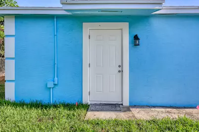 180 W 15th Street, Riviera Beach, FL 33404 - Photo 27