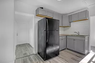 180 W 15th St, West Palm Beach, FL 33404 - Photo 9