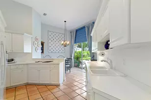 14239 Calypso Ln, Wellington, FL 33414 - Photo 5