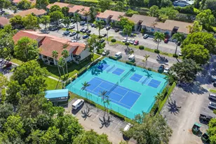 1541 Balfour Point Dr, West Palm Beach, FL 33411 - Photo 19