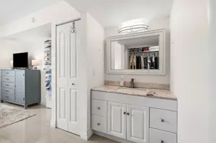 6049 Balboa Cir, Boca Raton, FL 33433 - Photo 15