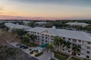 6049 Balboa Cir, Boca Raton, FL 33433 - Photo 23