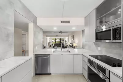 6049 Balboa Circle #103, Boca Raton, FL 33433 - Photo 7