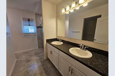 261 Wisteria Avenue NW, Palm Bay, FL 32907 - Photo 11