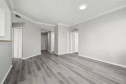 11025 Legacy Boulevard #302, Palm Beach Gardens, FL 33410 - Photo 7