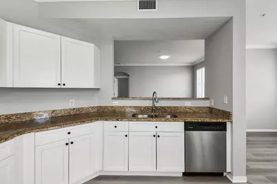 11025 Legacy Boulevard #302, Palm Beach Gardens, FL 33410 - Photo 5