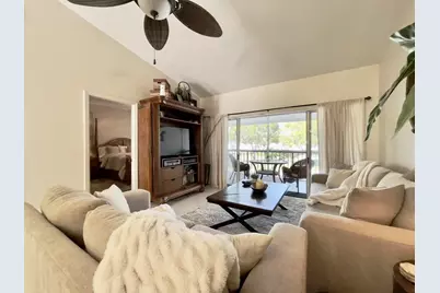 202 Cypress Point Drive #202, Palm Beach Gardens, FL 33418 - Photo 11