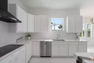 5333 Liberty Ln, Westlake, FL 33470 - Photo 9