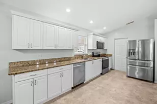 5925 Foxtail Way, Fort Pierce, FL 34982 - Photo 9