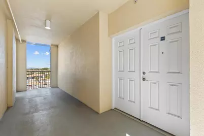 2801 S Ridgewood Avenue #717, South Daytona, FL 32119 - Photo 5