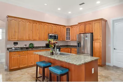 5305 Southwind Trail, Fort Pierce, FL 34951 - Photo 13