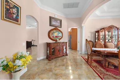 5305 Southwind Trail, Fort Pierce, FL 34951 - Photo 9