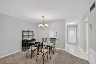 742 Nantucket Cir, Lake Worth, FL 33467 - Photo 17