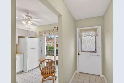 742 Nantucket Circle, Lake Worth, FL 33467 - Photo 11