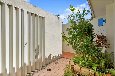 3467 NW 17th Terrace, Fort Lauderdale, FL 33309 - Photo 3