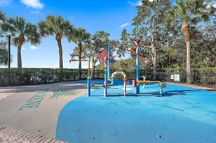 729 Duchess Ct, Palm Beach Gardens, FL 33410 - Photo 35