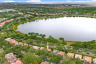 729 Duchess Ct, Palm Beach Gardens, FL 33410 - Photo 1