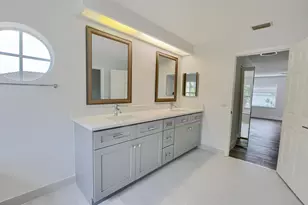 18165 Blue Lake Way, Boca Raton, FL 33498 - Photo 27