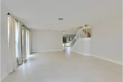 18165 Blue Lake Way, Boca Raton, FL 33498 - Photo 7