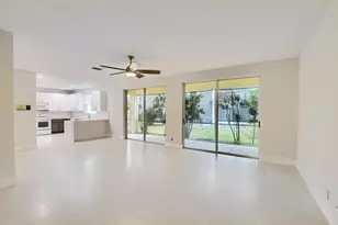 18165 Blue Lake Way, Boca Raton, FL 33498 - Photo 15