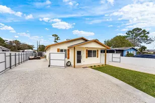 5923 Mango Rd, West Palm Beach, FL 33413 - Photo 5