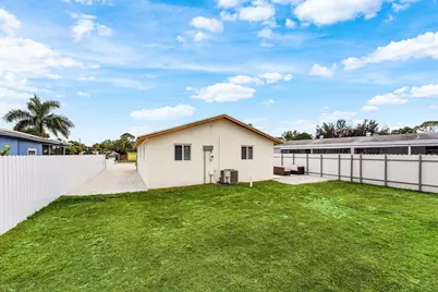 5923 Mango Road, West Palm Beach, FL 33413 - Photo 31