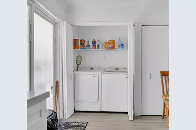 300 Elaine Circle E, West Palm Beach, FL 33409 - Photo 7