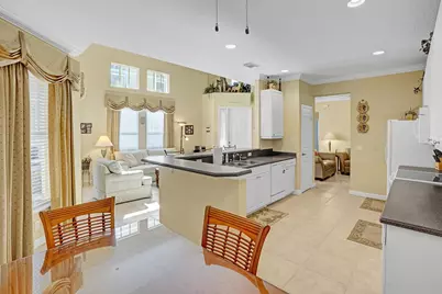 10484 SW Westlawn Boulevard, Port Saint Lucie, FL 34987 - Photo 15