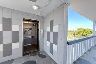 4108 Oakridge V, Deerfield Beach, FL 33442 - Photo 7