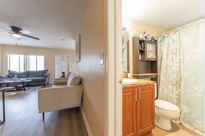 2920 Cynthia Lane #202, Lake Worth Beach, FL 33461 - Photo 9