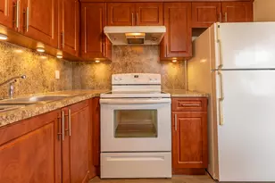 2920 Cynthia Ln, Lake Worth Beach, FL 33461 - Photo 7