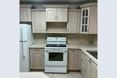 2302 Sunrise Boulevard #3-201, Fort Pierce, FL 34982 - Photo 7
