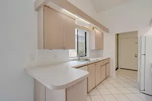 223 E River Park Dr, Jupiter, FL 33477 - Photo 17