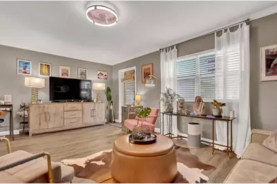 279 Flanders F, Delray Beach, FL 33484 - Photo 7