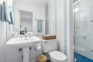 240 Miraflores Dr, Palm Beach, FL 33480 - Photo 11