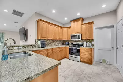 6412 Las Palmas Way, Port Saint Lucie, FL 34952 - Photo 11