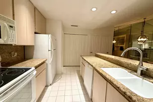 304 Sun Terrace Ct, West Palm Beach, FL 33403 - Photo 3