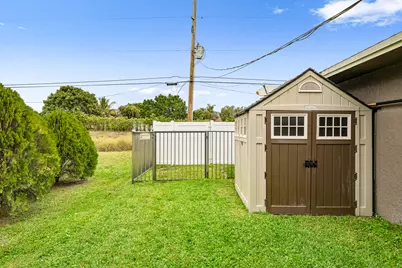 3703 Lowson Boulevard, Delray Beach, FL 33445 - Photo 43