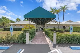 8555 Bella Vista Dr, Boca Raton, FL 33433 - Photo 23
